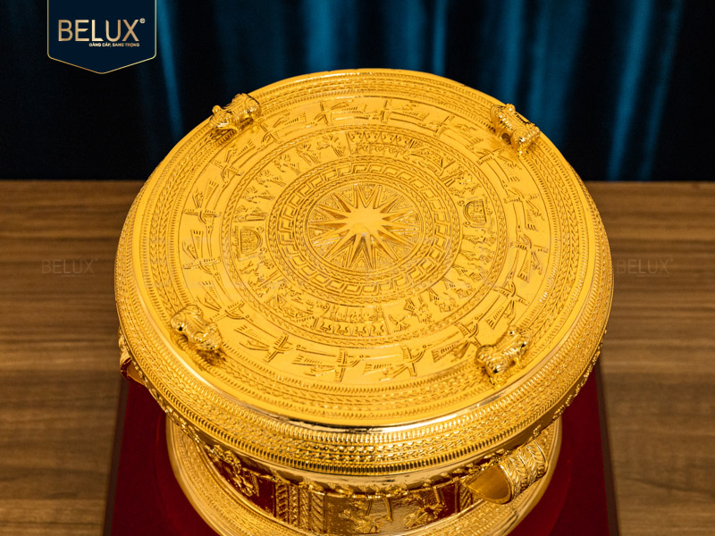 Quả trống đồng lưu niệm mạ vàng 24k các kích thước